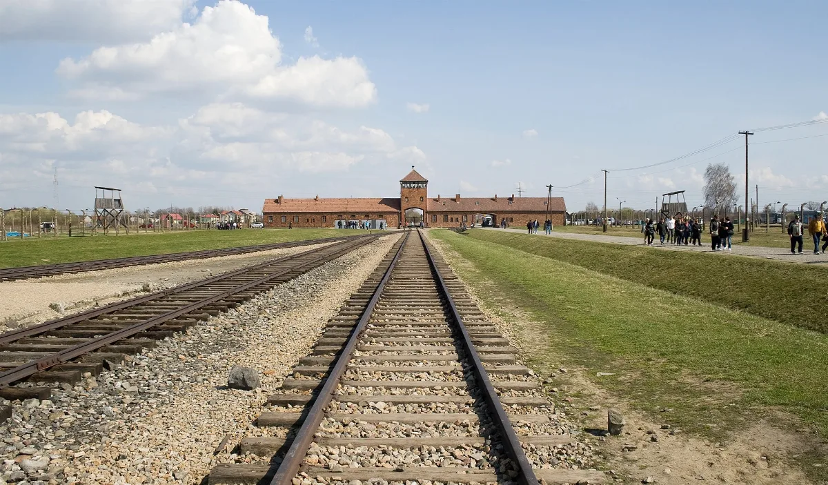 Selection Ramp, Auschwitz Ii (Birkenau), Poland1