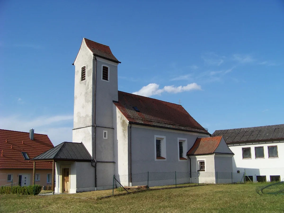 Thalmassing Luckenpaint Kirche Sankt Laurentius