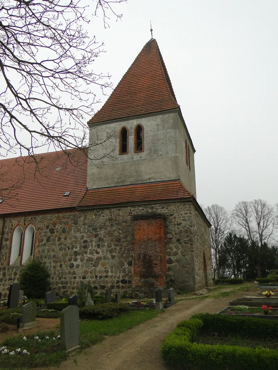 Zehna Kirche 2013 04 25 139